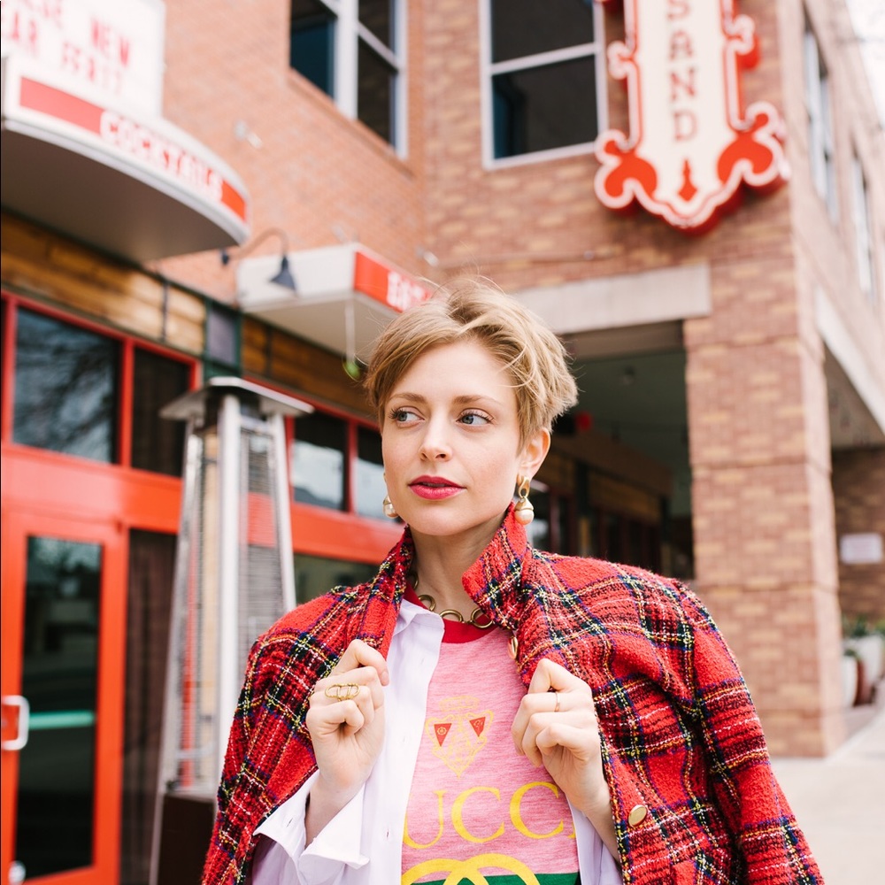 Meet your Posher, Kasi